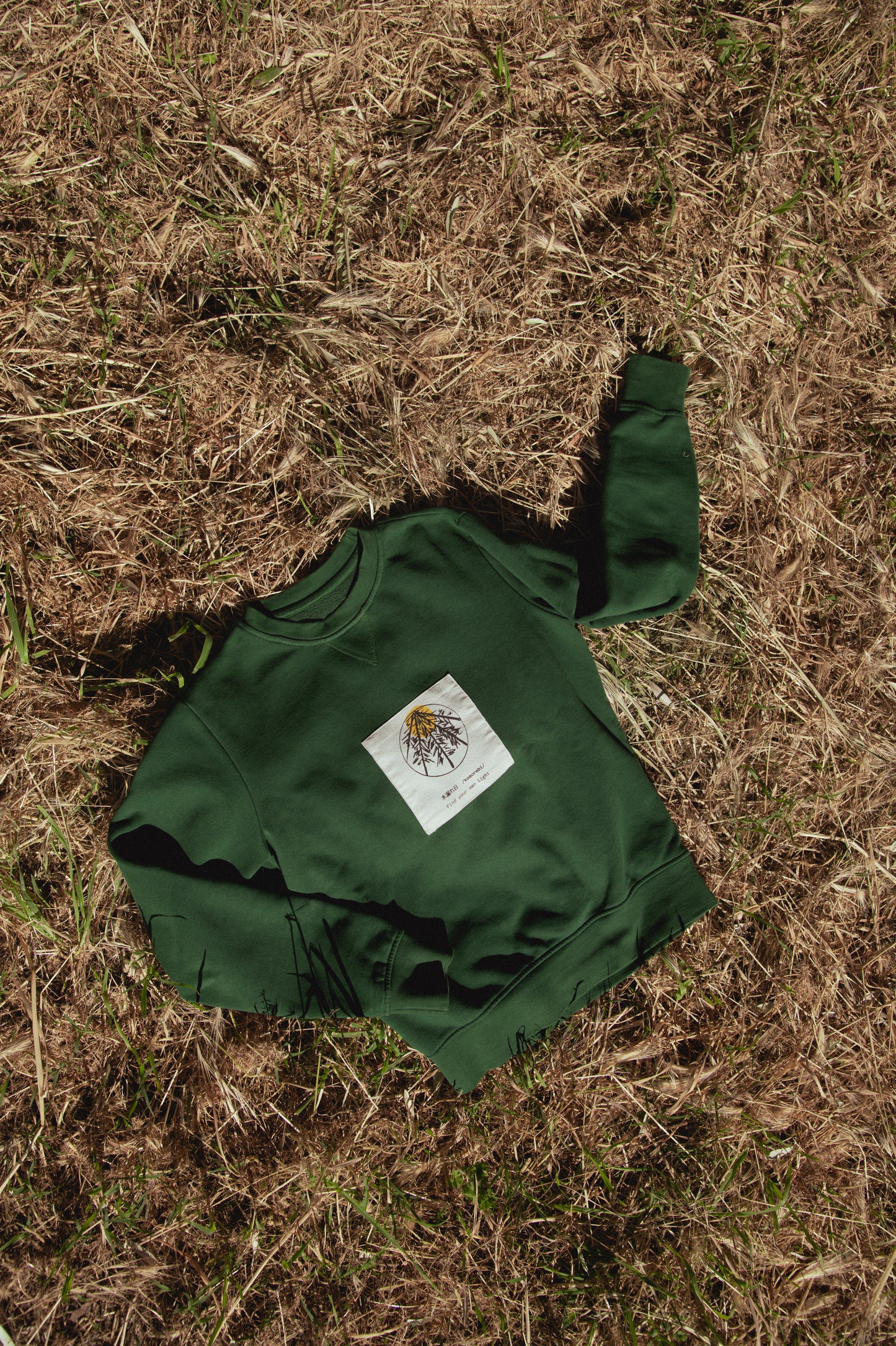 KOMOREBI / FELPA GIROCOLLO CON PATCH