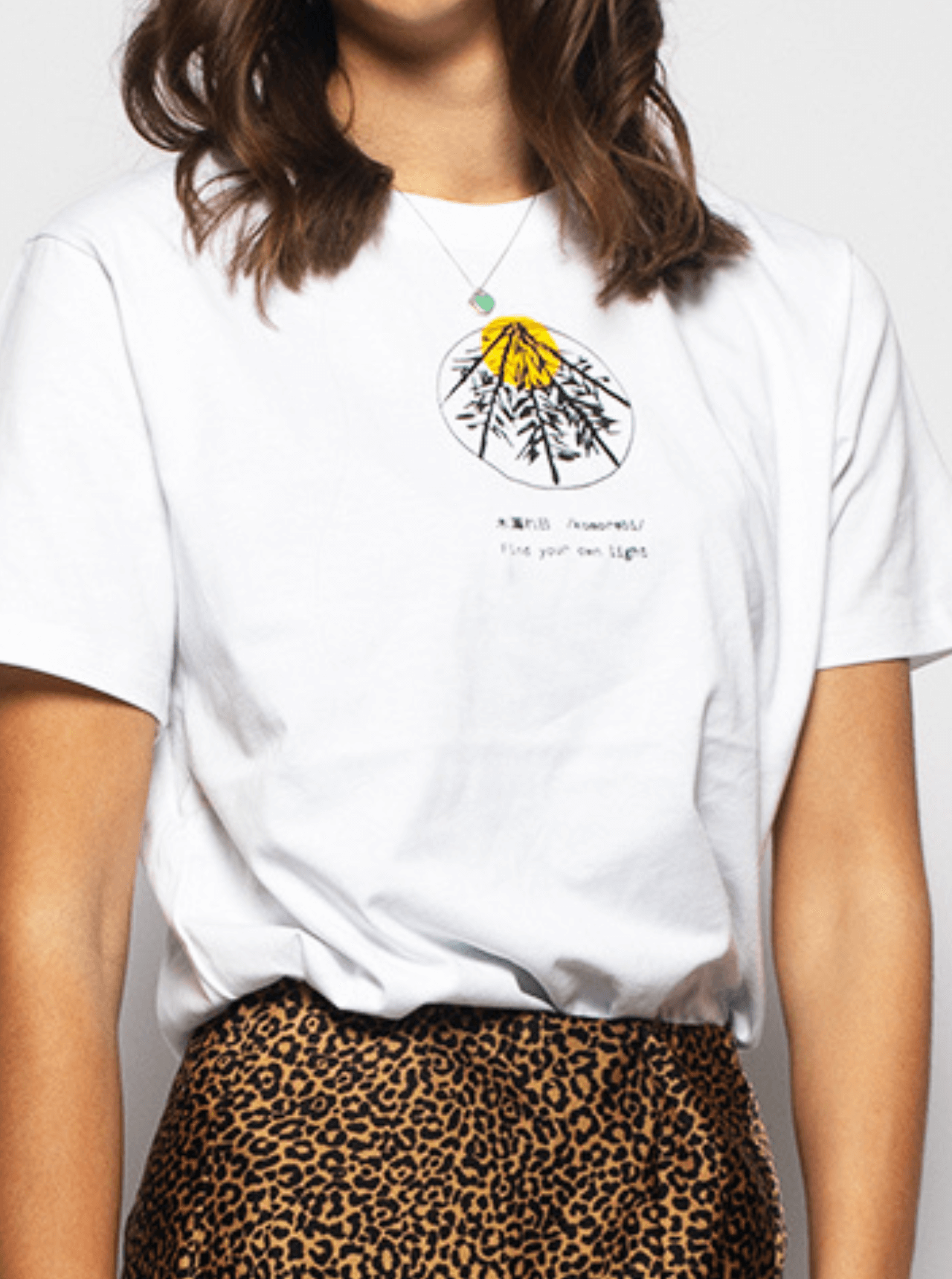 KOMOREBI / WHITE T-SHIRT