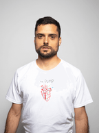 THE PUMP / WHITE AND BLACK T-SHIRT